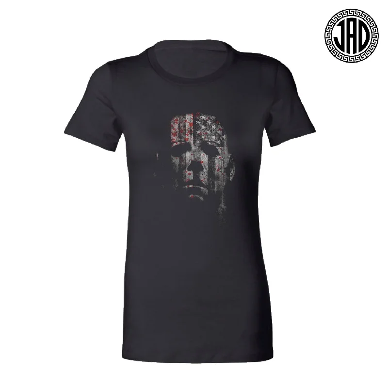 Simplified Chic American Dream - V2 - Women's Tee