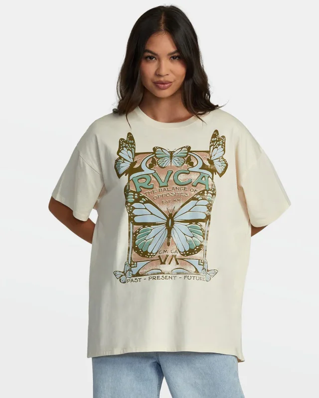 Chic Casualwear Social Butter Fly S/S T-Shirt