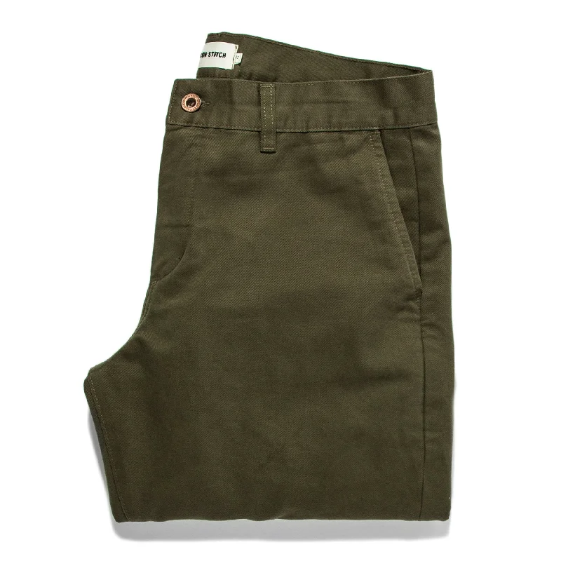 Tailored Modern The Democratic Chino in Olive