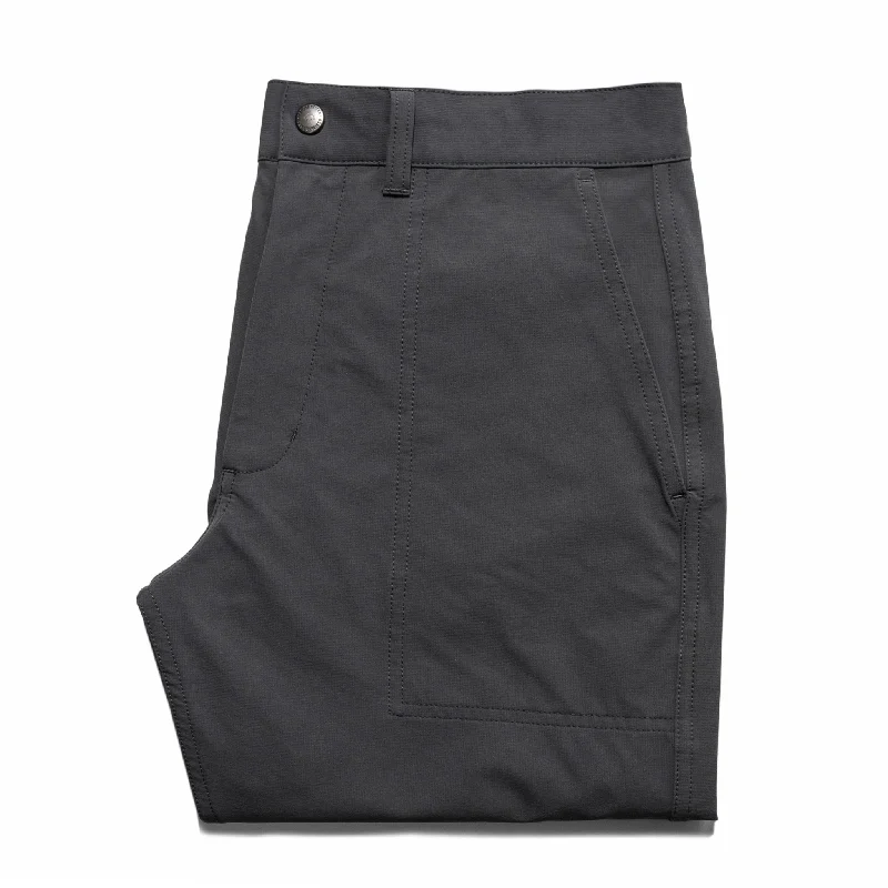 Elegant Casual The Alpine Pant in Charcoal